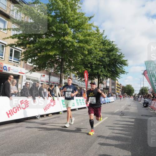 15.09.2024 - PSD Bank Halbmarathon Miley Keyser http://msf.ph/oto/7079662 15.09.2024 11:38:05 Ziel 932, 1136, 1177, 1472, 1478, 1742, 1922 meine-sportfotos.de