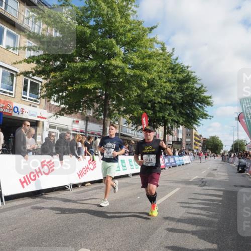 15.09.2024 - PSD Bank Halbmarathon Miley Keyser http://msf.ph/oto/7079668 15.09.2024 11:38:05 Ziel 932, 1136, 1177, 1472, 1478, 1742, 1922 meine-sportfotos.de