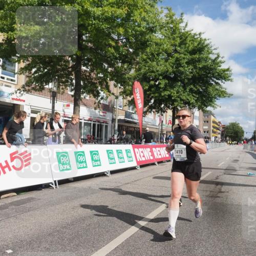 15.09.2024 - PSD Bank Halbmarathon Miley Keyser http://msf.ph/oto/7079678 15.09.2024 12:43:37 Ziel 2385, 3410 meine-sportfotos.de