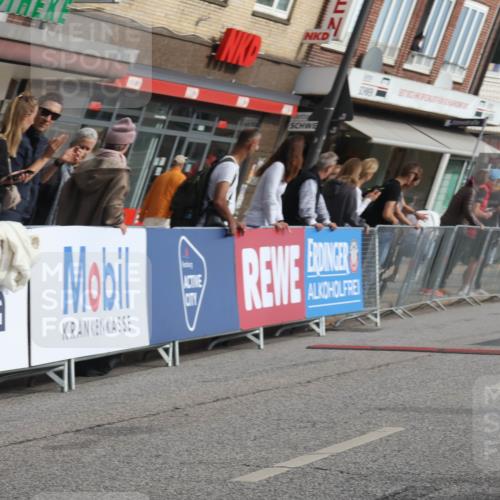 15.09.2024 - PSD Bank Halbmarathon Michael Strokosch http://msf.ph/oto/7079695 15.09.2024 11:14:50 Ziel 570, 588 meine-sportfotos.de