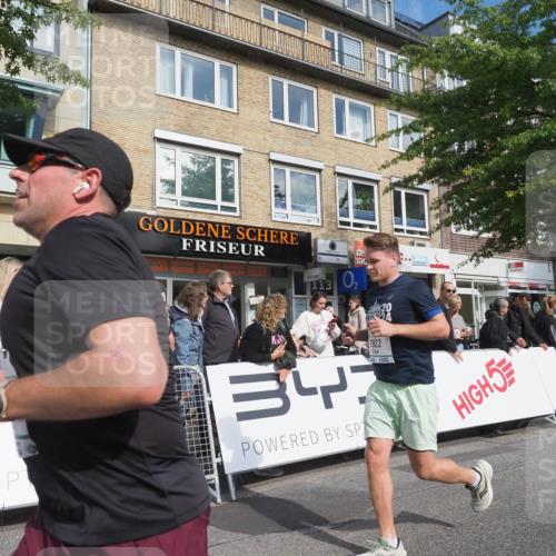 15.09.2024 - PSD Bank Halbmarathon Miley Keyser http://msf.ph/oto/7079700 15.09.2024 11:38:06 Ziel 932, 1177, 1472, 1478, 1742, 1922 meine-sportfotos.de