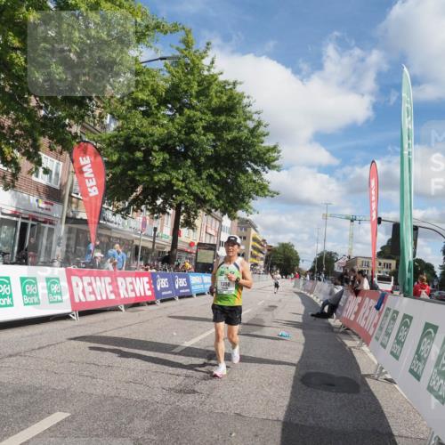 15.09.2024 - PSD Bank Halbmarathon Miley Keyser http://msf.ph/oto/7079711 15.09.2024 12:44:11 Ziel 1350, 3267 meine-sportfotos.de