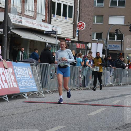 15.09.2024 - PSD Bank Halbmarathon Michael Strokosch http://msf.ph/oto/7079721 15.09.2024 12:24:04 Ziel 1997, 2527, 2537, 3075, 3222, 3371, 3452, 3543 meine-sportfotos.de
