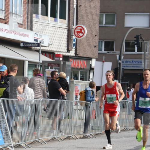 15.09.2024 - PSD Bank Halbmarathon Michael Strokosch http://msf.ph/oto/7079738 15.09.2024 11:14:58 Ziel 494, 546, 588 meine-sportfotos.de