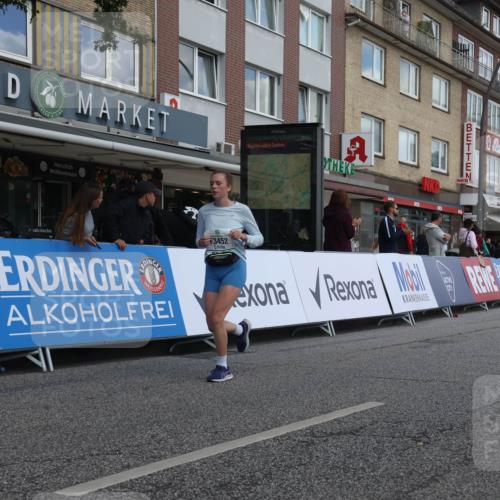 15.09.2024 - PSD Bank Halbmarathon Michael Strokosch http://msf.ph/oto/7079747 15.09.2024 12:24:08 Ziel 1765, 1997, 2527, 3008, 3222, 3256, 3371, 3452, 3543 meine-sportfotos.de