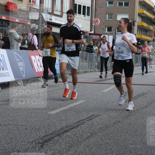 15.09.2024 - PSD Bank Halbmarathon Michael Strokosch http://msf.ph/oto/7079768 15.09.2024 12:24:09 Ziel 1765, 1997, 2527, 3008, 3222, 3256, 3371, 3452, 3543 meine-sportfotos.de