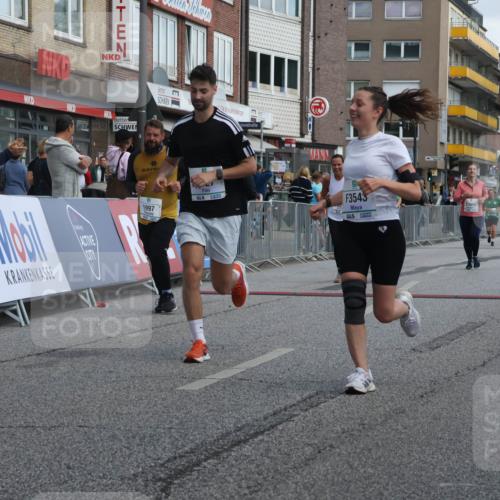 15.09.2024 - PSD Bank Halbmarathon Michael Strokosch http://msf.ph/oto/7079772 15.09.2024 12:24:09 Ziel 1765, 1997, 2527, 3008, 3222, 3256, 3371, 3452, 3543 meine-sportfotos.de