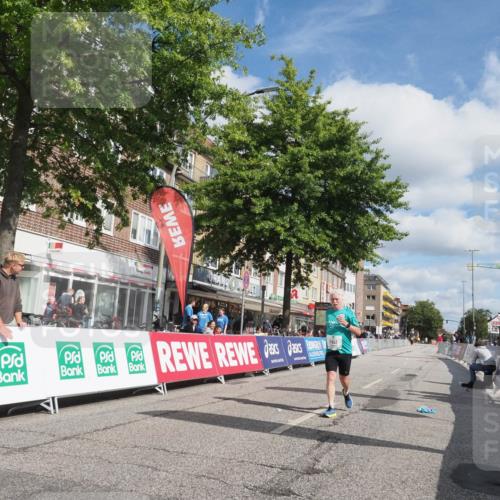 15.09.2024 - PSD Bank Halbmarathon Miley Keyser http://msf.ph/oto/7079789 15.09.2024 12:44:36 Ziel 2452 meine-sportfotos.de