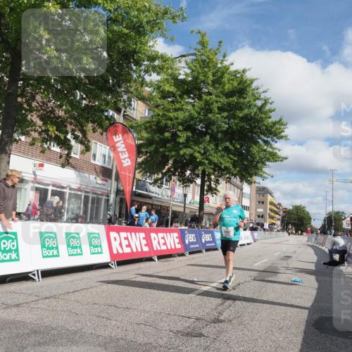 15.09.2024 - PSD Bank Halbmarathon Miley Keyser http://msf.ph/oto/7079798 15.09.2024 12:44:37 Ziel 2452 meine-sportfotos.de