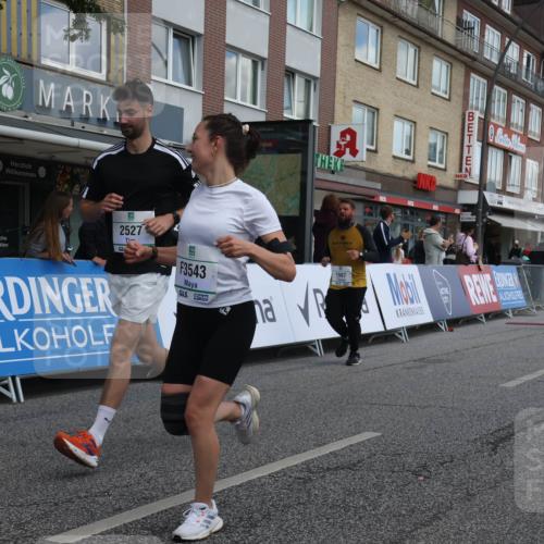 15.09.2024 - PSD Bank Halbmarathon Michael Strokosch http://msf.ph/oto/7079805 15.09.2024 12:24:11 Ziel 1765, 1997, 2527, 3008, 3222, 3256, 3371, 3452, 3543 meine-sportfotos.de