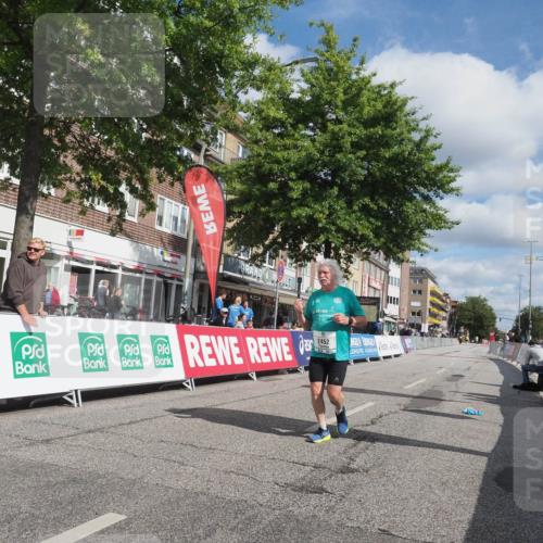 15.09.2024 - PSD Bank Halbmarathon Miley Keyser http://msf.ph/oto/7079806 15.09.2024 12:44:37 Ziel 2452 meine-sportfotos.de