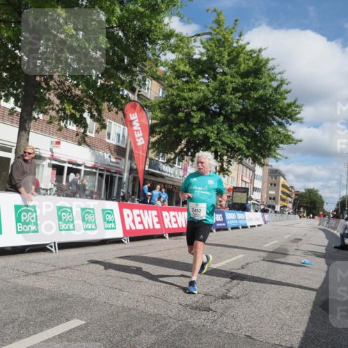 15.09.2024 - PSD Bank Halbmarathon Miley Keyser http://msf.ph/oto/7079815 15.09.2024 12:44:37 Ziel 2452 meine-sportfotos.de