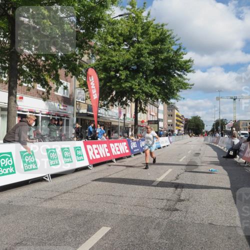 15.09.2024 - PSD Bank Halbmarathon Miley Keyser http://msf.ph/oto/7079836 15.09.2024 12:45:23 Ziel 3458 meine-sportfotos.de