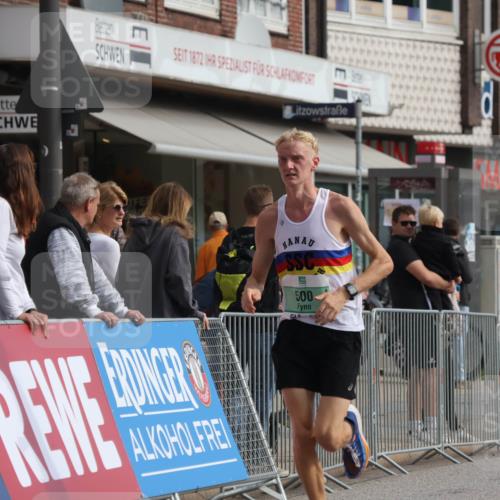 15.09.2024 - PSD Bank Halbmarathon Michael Strokosch http://msf.ph/oto/7079839 15.09.2024 11:15:06 Ziel 494, 500, 546, 587 meine-sportfotos.de