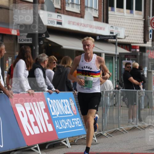 15.09.2024 - PSD Bank Halbmarathon Michael Strokosch http://msf.ph/oto/7079843 15.09.2024 11:15:07 Ziel 494, 500, 546, 587 meine-sportfotos.de