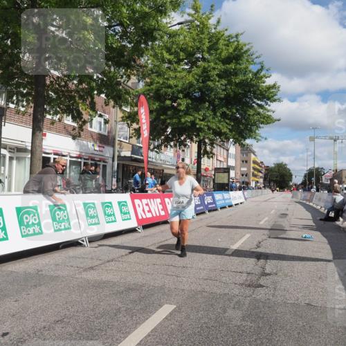 15.09.2024 - PSD Bank Halbmarathon Miley Keyser http://msf.ph/oto/7079853 15.09.2024 12:45:24 Ziel 3458 meine-sportfotos.de