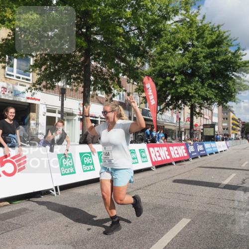 15.09.2024 - PSD Bank Halbmarathon Miley Keyser http://msf.ph/oto/7079877 15.09.2024 12:45:25 Ziel 3458 meine-sportfotos.de