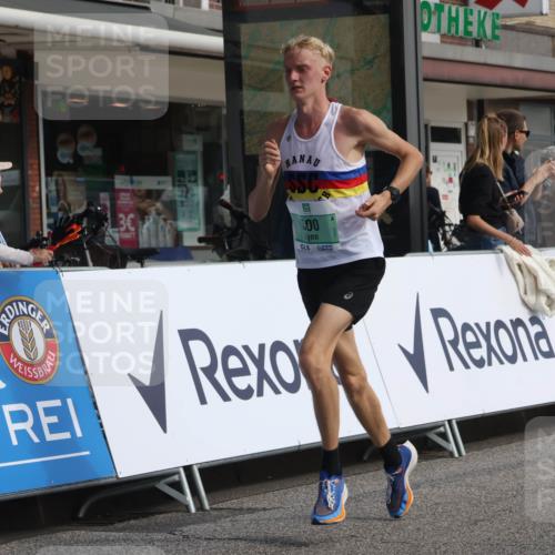 15.09.2024 - PSD Bank Halbmarathon Michael Strokosch http://msf.ph/oto/7079878 15.09.2024 11:15:09 Ziel 494, 500, 546, 577, 587 meine-sportfotos.de