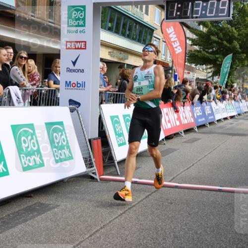 15.09.2024 - PSD Bank Halbmarathon Strokosch-Dieckow http://msf.ph/oto/7079885 15.09.2024 11:14:00 Ziel 492, 538, 550, 609 meine-sportfotos.de