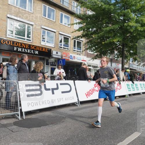 15.09.2024 - PSD Bank Halbmarathon Miley Keyser http://msf.ph/oto/7079887 15.09.2024 11:38:22 Ziel 764, 903, 989, 1094, 1170, 1288, 1301, 1461, 1478 meine-sportfotos.de