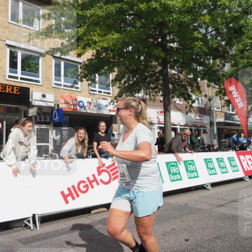 15.09.2024 - PSD Bank Halbmarathon Miley Keyser http://msf.ph/oto/7079893 15.09.2024 12:45:26 Ziel 3458 meine-sportfotos.de
