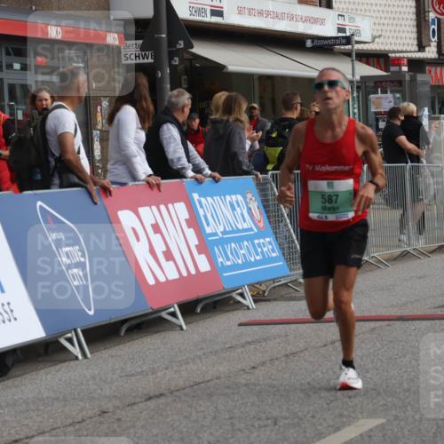 15.09.2024 - PSD Bank Halbmarathon Michael Strokosch http://msf.ph/oto/7079897 15.09.2024 11:15:11 Ziel 494, 500, 546, 577, 587, 602 meine-sportfotos.de