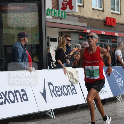 15.09.2024 - PSD Bank Halbmarathon Michael Strokosch http://msf.ph/oto/7079909 15.09.2024 11:15:12 Ziel 494, 500, 546, 573, 577, 587, 602, 855 meine-sportfotos.de