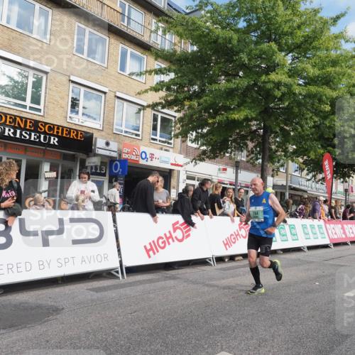 15.09.2024 - PSD Bank Halbmarathon Miley Keyser http://msf.ph/oto/7079929 15.09.2024 11:38:25 Ziel 764, 828, 903, 989, 1094, 1142, 1170, 1175, 1288, 1301, 1371, 1461, 1478, 2660 meine-sportfotos.de