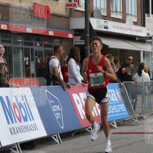 15.09.2024 - PSD Bank Halbmarathon Michael Strokosch http://msf.ph/oto/7079932 15.09.2024 11:15:16 Ziel 500, 533, 573, 577, 587, 602, 855, 2465 meine-sportfotos.de