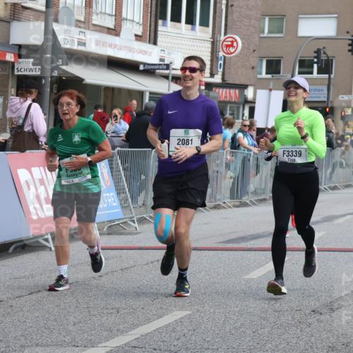 15.09.2024 - PSD Bank Halbmarathon Michael Strokosch http://msf.ph/oto/7079962 15.09.2024 12:24:23 Ziel 988, 1765, 2081, 2102, 3008, 3063, 3218, 3256, 3339, 3371 meine-sportfotos.de