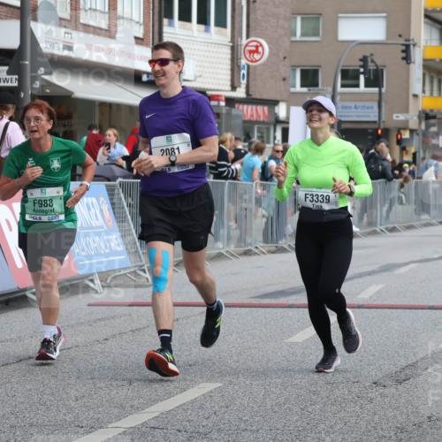 15.09.2024 - PSD Bank Halbmarathon Michael Strokosch http://msf.ph/oto/7079966 15.09.2024 12:24:23 Ziel 988, 1765, 2081, 2102, 3008, 3063, 3218, 3256, 3339, 3371 meine-sportfotos.de