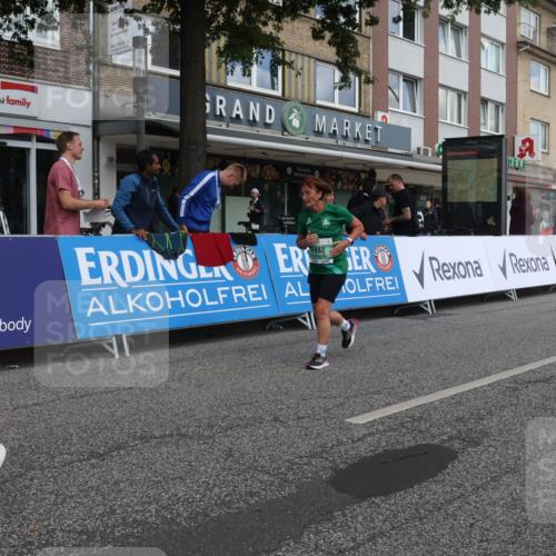 15.09.2024 - PSD Bank Halbmarathon Michael Strokosch http://msf.ph/oto/7080010 15.09.2024 12:24:26 Ziel 988, 2081, 2102, 3008, 3063, 3218, 3256, 3339 meine-sportfotos.de