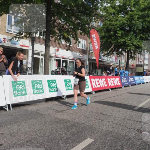 15.09.2024 - PSD Bank Halbmarathon Miley Keyser http://msf.ph/oto/7080013 15.09.2024 12:46:34 Ziel 1784, 3241 meine-sportfotos.de