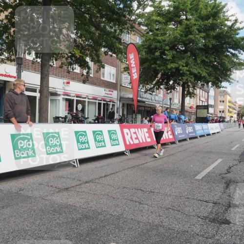15.09.2024 - PSD Bank Halbmarathon Miley Keyser http://msf.ph/oto/7080022 15.09.2024 12:46:45 Ziel 1784, 3241, 3455 meine-sportfotos.de