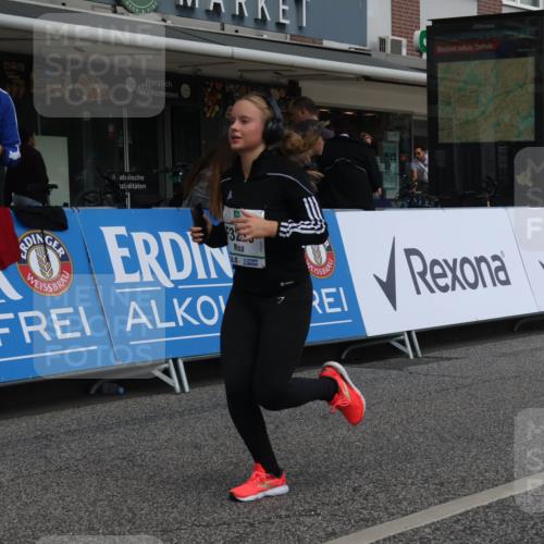 15.09.2024 - PSD Bank Halbmarathon Michael Strokosch http://msf.ph/oto/7080037 15.09.2024 12:24:28 Ziel 988, 2081, 2102, 2272, 3063, 3218, 3240, 3339, 3469 meine-sportfotos.de
