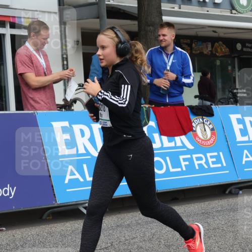 15.09.2024 - PSD Bank Halbmarathon Michael Strokosch http://msf.ph/oto/7080045 15.09.2024 12:24:28 Ziel 988, 2081, 2102, 2272, 3063, 3218, 3240, 3339, 3469 meine-sportfotos.de