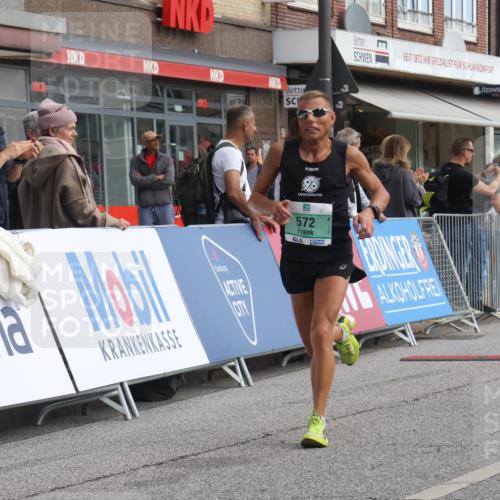 15.09.2024 - PSD Bank Halbmarathon Michael Strokosch http://msf.ph/oto/7080080 15.09.2024 11:15:29 Ziel 405, 533, 572, 573, 576, 577, 602, 846, 855, 2465 meine-sportfotos.de