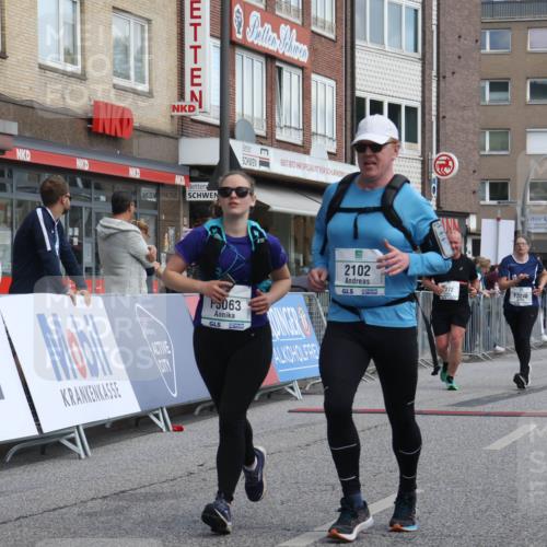 15.09.2024 - PSD Bank Halbmarathon Michael Strokosch http://msf.ph/oto/7080082 15.09.2024 12:24:32 Ziel 988, 2081, 2102, 2272, 3063, 3218, 3240, 3339, 3469 meine-sportfotos.de