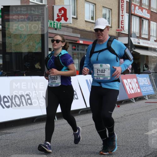 15.09.2024 - PSD Bank Halbmarathon Michael Strokosch http://msf.ph/oto/7080101 15.09.2024 12:24:33 Ziel 988, 2081, 2102, 2272, 3063, 3218, 3240, 3339, 3469 meine-sportfotos.de