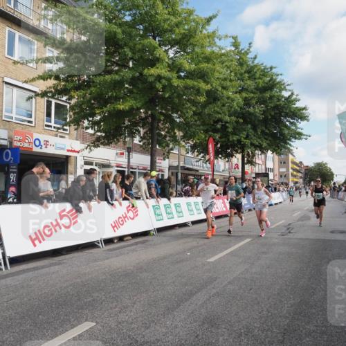 15.09.2024 - PSD Bank Halbmarathon Miley Keyser http://msf.ph/oto/7080102 15.09.2024 11:38:37 Ziel 828, 903, 935, 1094, 1142, 1175, 1189, 1371, 1461, 2485, 2660 meine-sportfotos.de