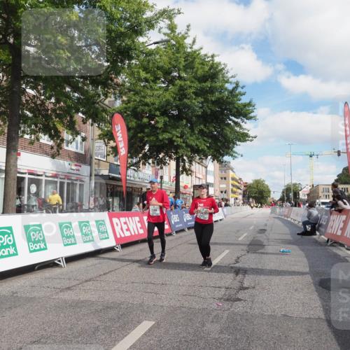 15.09.2024 - PSD Bank Halbmarathon Miley Keyser http://msf.ph/oto/7080103 15.09.2024 12:47:06 Ziel 2389, 3431 meine-sportfotos.de