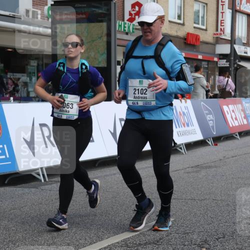 15.09.2024 - PSD Bank Halbmarathon Michael Strokosch http://msf.ph/oto/7080111 15.09.2024 12:24:34 Ziel 988, 2081, 2102, 2272, 3063, 3218, 3240, 3339, 3469 meine-sportfotos.de