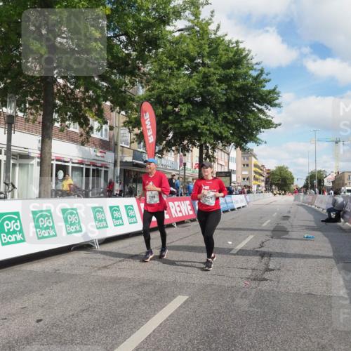 15.09.2024 - PSD Bank Halbmarathon Miley Keyser http://msf.ph/oto/7080119 15.09.2024 12:47:07 Ziel 2389, 3431 meine-sportfotos.de