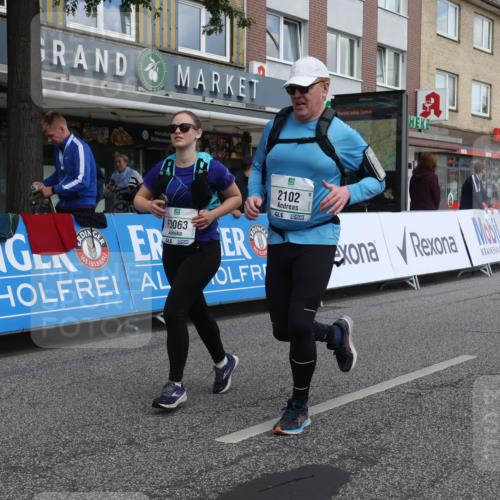 15.09.2024 - PSD Bank Halbmarathon Michael Strokosch http://msf.ph/oto/7080120 15.09.2024 12:24:34 Ziel 988, 2081, 2102, 2272, 3063, 3218, 3240, 3339, 3469 meine-sportfotos.de