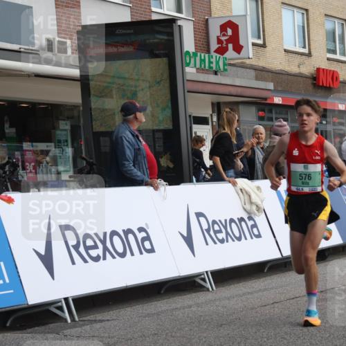 15.09.2024 - PSD Bank Halbmarathon Michael Strokosch http://msf.ph/oto/7080122 15.09.2024 11:15:33 Ziel 405, 533, 572, 576, 846, 2465 meine-sportfotos.de