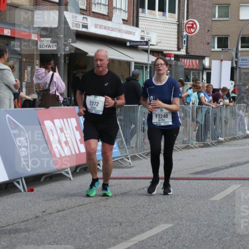 15.09.2024 - PSD Bank Halbmarathon Michael Strokosch http://msf.ph/oto/7080124 15.09.2024 12:24:36 Ziel 2102, 2272, 3063, 3218, 3240, 3469 meine-sportfotos.de