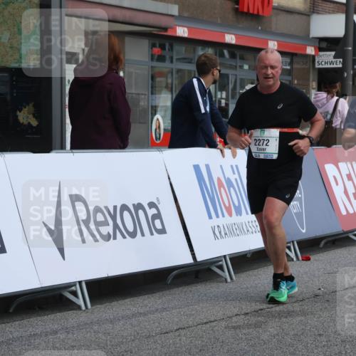 15.09.2024 - PSD Bank Halbmarathon Michael Strokosch http://msf.ph/oto/7080142 15.09.2024 12:24:37 Ziel 2102, 2272, 3063, 3218, 3240, 3469 meine-sportfotos.de