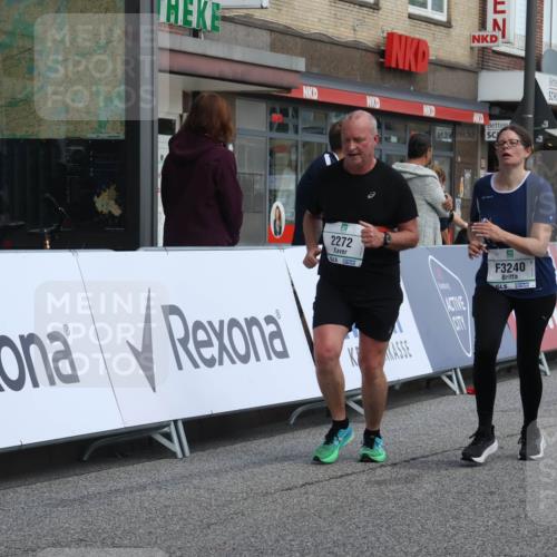15.09.2024 - PSD Bank Halbmarathon Michael Strokosch http://msf.ph/oto/7080152 15.09.2024 12:24:37 Ziel 2102, 2272, 3063, 3218, 3240, 3469 meine-sportfotos.de