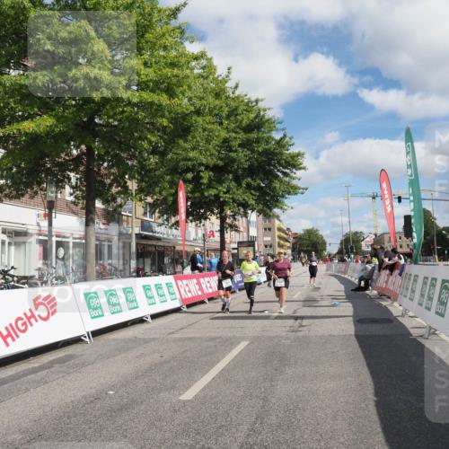 15.09.2024 - PSD Bank Halbmarathon Miley Keyser http://msf.ph/oto/7080155 15.09.2024 12:47:41 Ziel 3395, 3459, 3460, 3461 meine-sportfotos.de