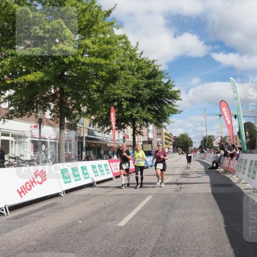 15.09.2024 - PSD Bank Halbmarathon Miley Keyser http://msf.ph/oto/7080174 15.09.2024 12:47:42 Ziel 3395, 3459, 3460, 3461 meine-sportfotos.de